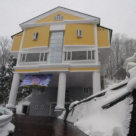 Hotel Bonfire Hakuba Exterior foto
